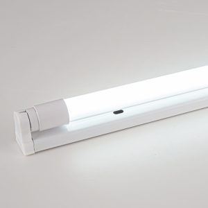 0.6M 1.2M 9W 18W 150lm/W Led T8 Tube
